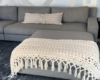 Chunky Boho Chic Crochet Throw Pattern - easy