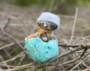 Muñeca pájaro durmiente, Ooak, Pájaro en cáscara de huevo, Juguete de arte coleccionable