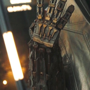 Cyberpunk Mech-Handschuh (limitiert)