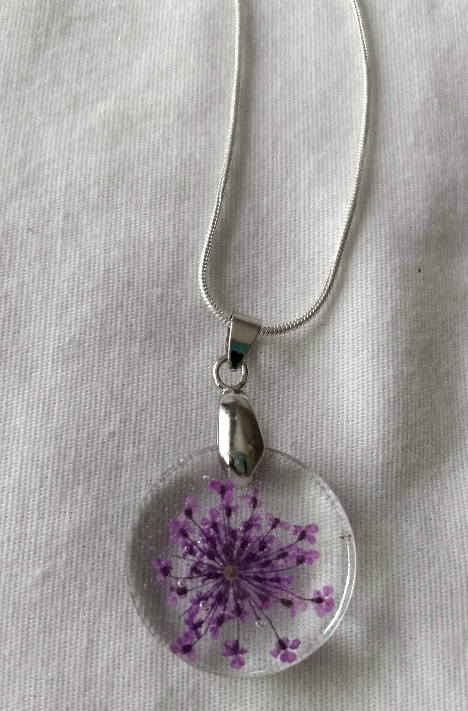 Real Dried Flower Resin Necklace/resin Flower Pendant/resin Etsy