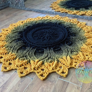 Round crochet rug, Cozy flower rug, Knitted rug, Home decor, Rag rug,  Housewarming gift, Christmas gift, Lotus flower decor, Custom rug