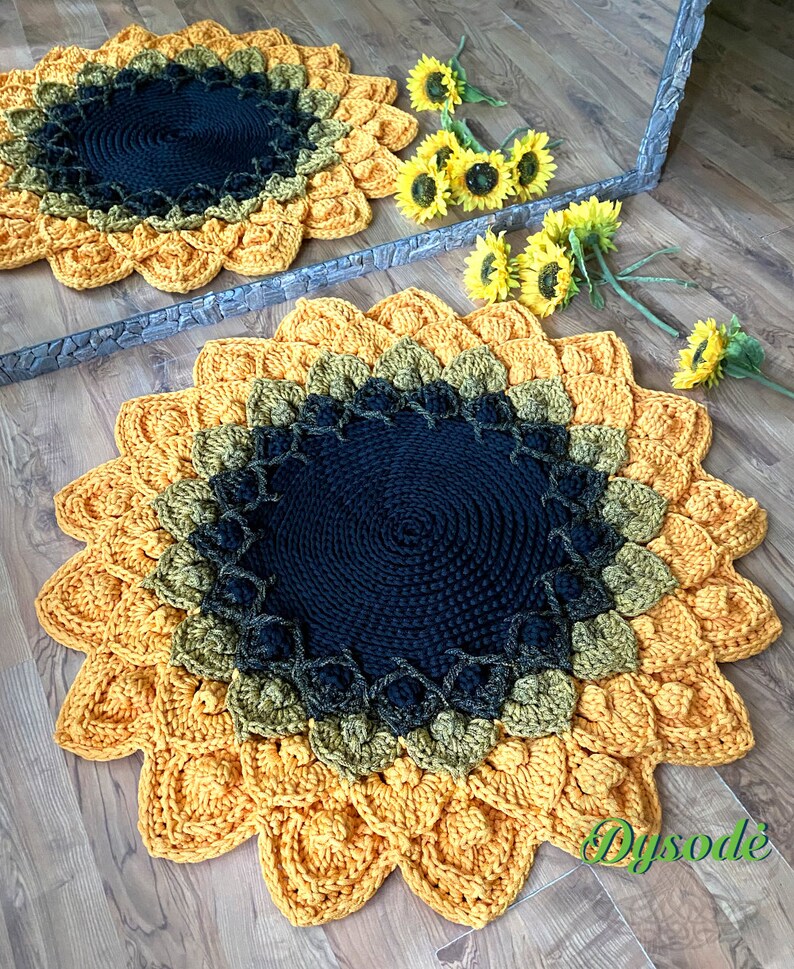 Lotus Flower Rug Round Crochet Rug Cozy Flower Rug Knitted Etsy