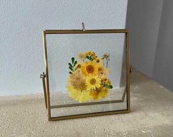 Geperst bloemframe