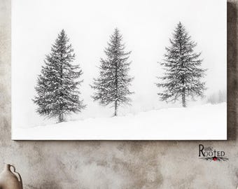 Arte de pared moderno de estilo rústico invernal con árbol nevado (imprimible) para decoración del hogar (descarga gratuita)