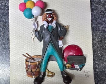 Lladro #5811 Littlest Clown Figurine Clown With Balloons