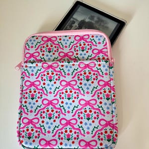 Girlie KINDLE/BOOK Case, Kindle Sleeve, Kindle Accessories, Book Accessories, Book Lover Gifts, Kindle Lover Gifts, Book Reader Gifts