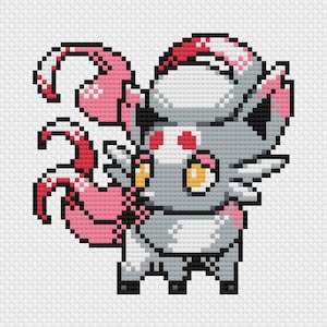 Puede incluir: Imagen pixelada de una criatura con colores grises, rosas, rojos y amarillos. La criatura tiene grandes ojos amarillos, un cuerpo gris y detalles rosas y rojos. El diseño recuerda al punto de cruz o al pixel art.