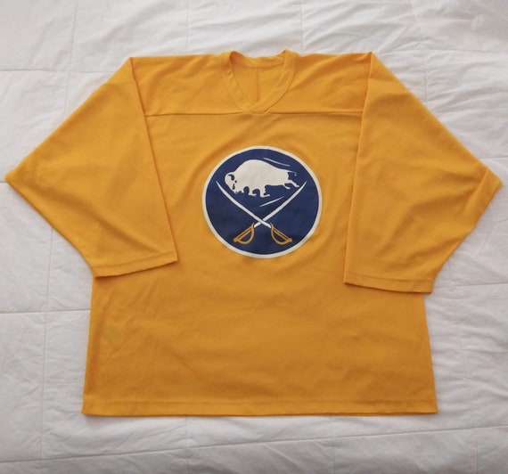 Vintage 90s Buffalo Sabres Practice Jersey