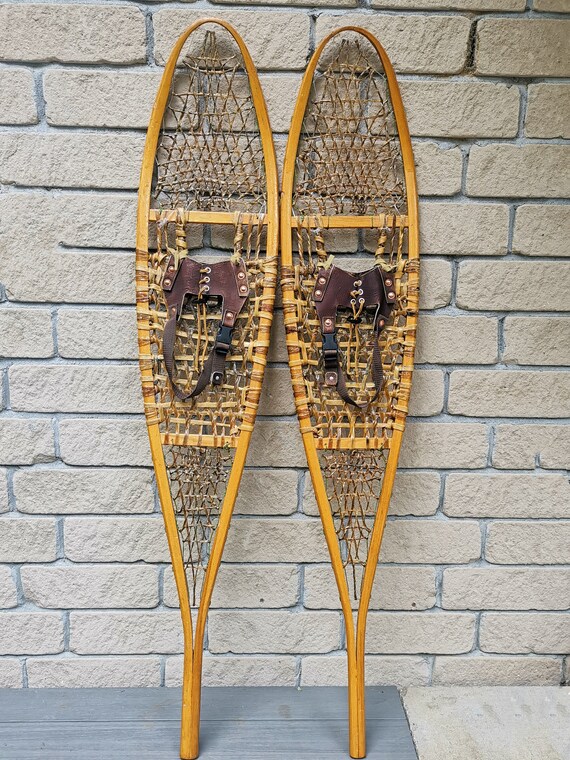 Vintage Canadian Wooden Snowshoes Pickerel Style 6012 Etsy