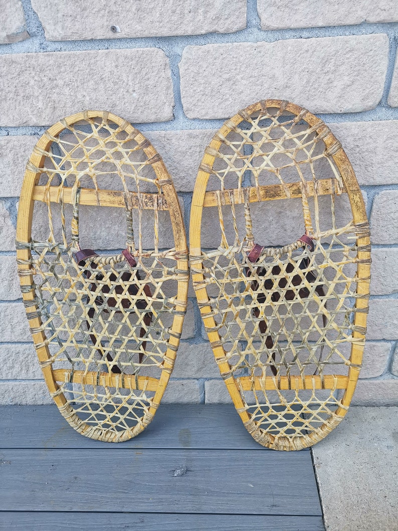 Vintage Wooden Snowshoes Bear Paw 2813 Made by Etsy