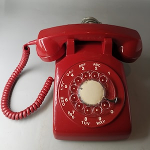 Vintage Red 1968/1970 Northern Telecom Rotary Desk Phone, G Type, good vintage condition