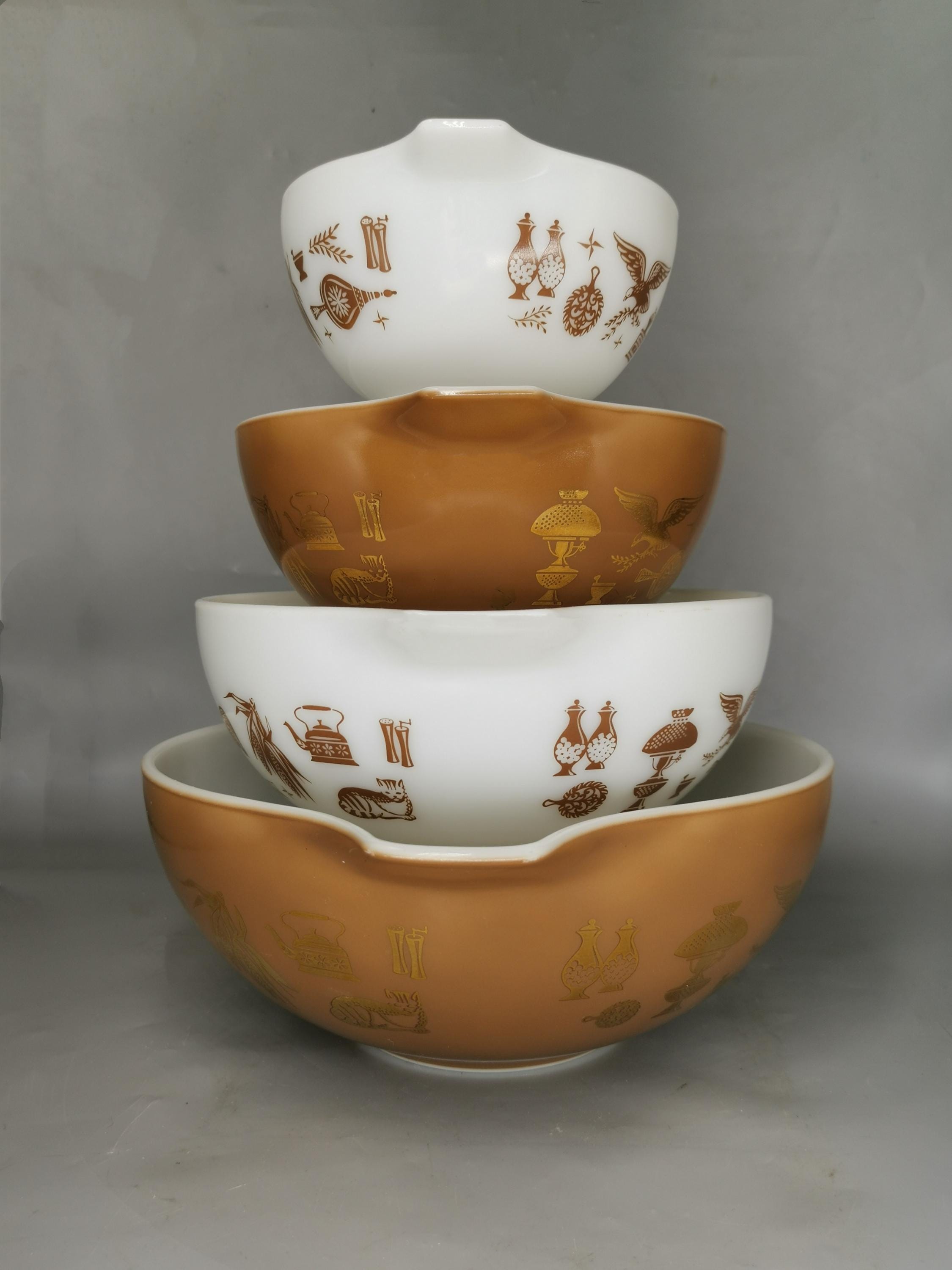Vintage Pyrex Early American Full Cinderella Set, Original Set of