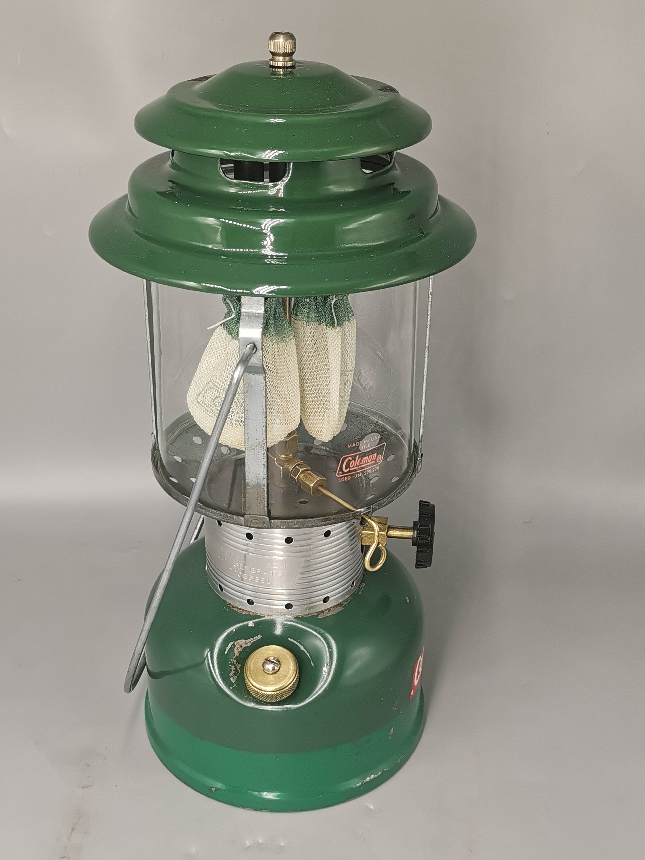 Coleman classic lantern 635B700J ケース付き Coleman (コールマン) ガソリンランタン 635B700J 1993年10月製