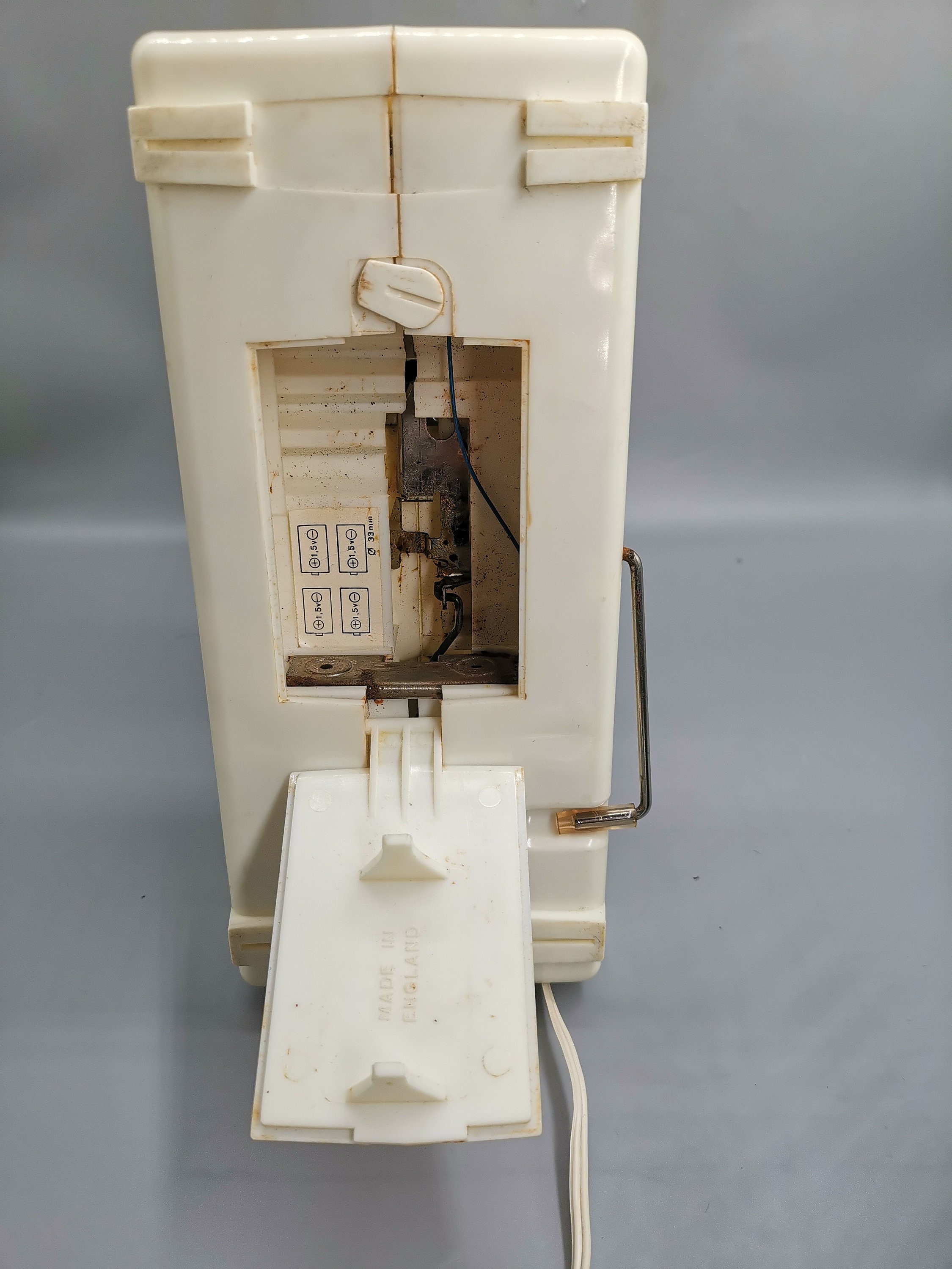 Vintage Kids Sewing Machine, KidiMates #8130, Lockstitch - Selling for  Parts