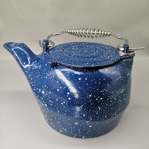 Vintage Brazil Blue Cast Iron Teapot, Speckled Enamelware, H5.5&quot;/D7&quot;, very good condition