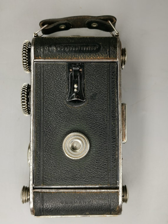 1930年代のVoigtlander Compur折りたたみポケットカメラ、Anastigmat 