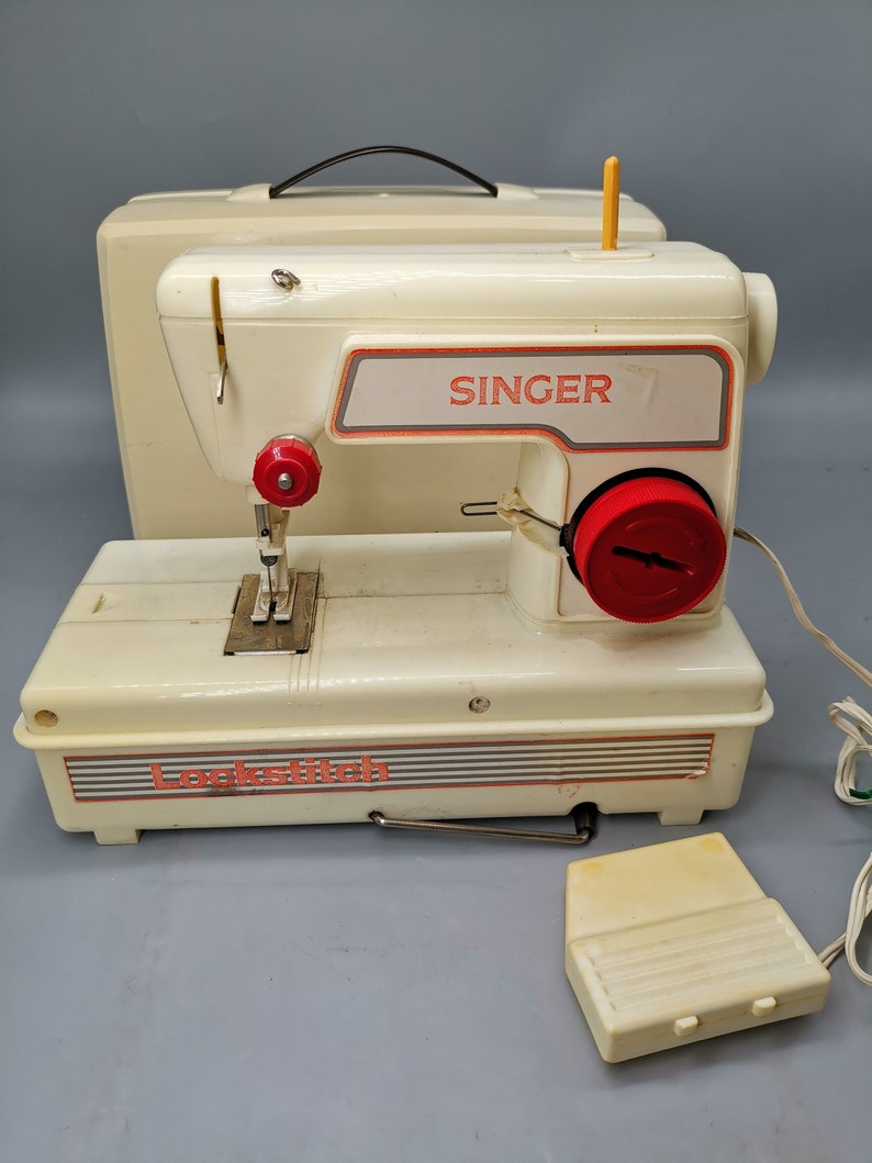 Vintage Singer Lockstitch Sewing Machine Toy Works Made in - Etsy UK