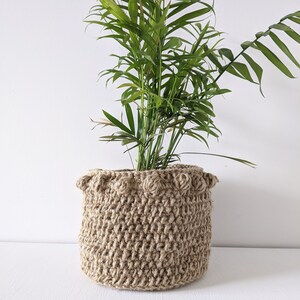 Handmade boho plant basket/cosy, jute plant basket/cosy image 4