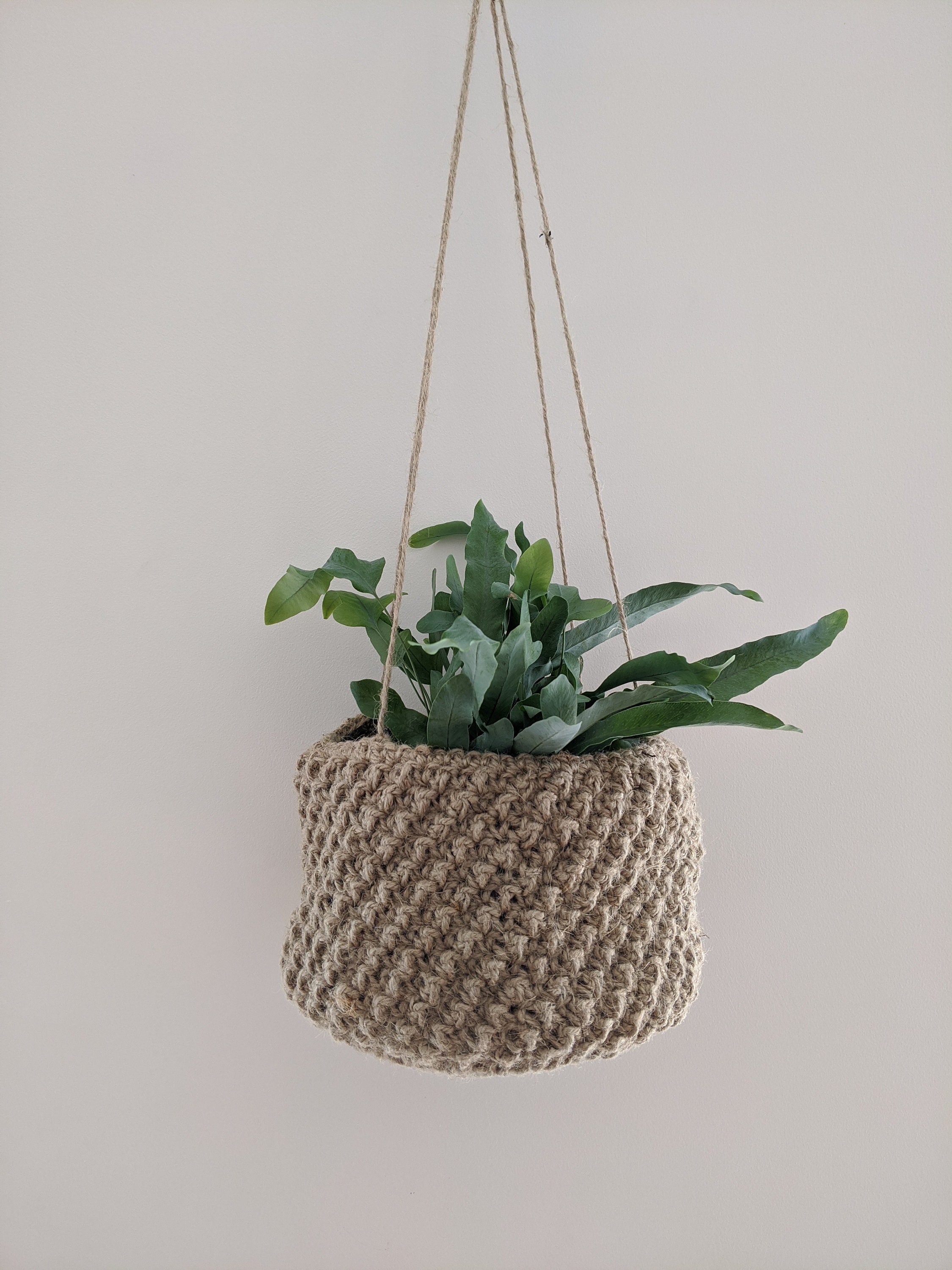 Handmade hanging plant basket/cosy/cover jute plant Etsy