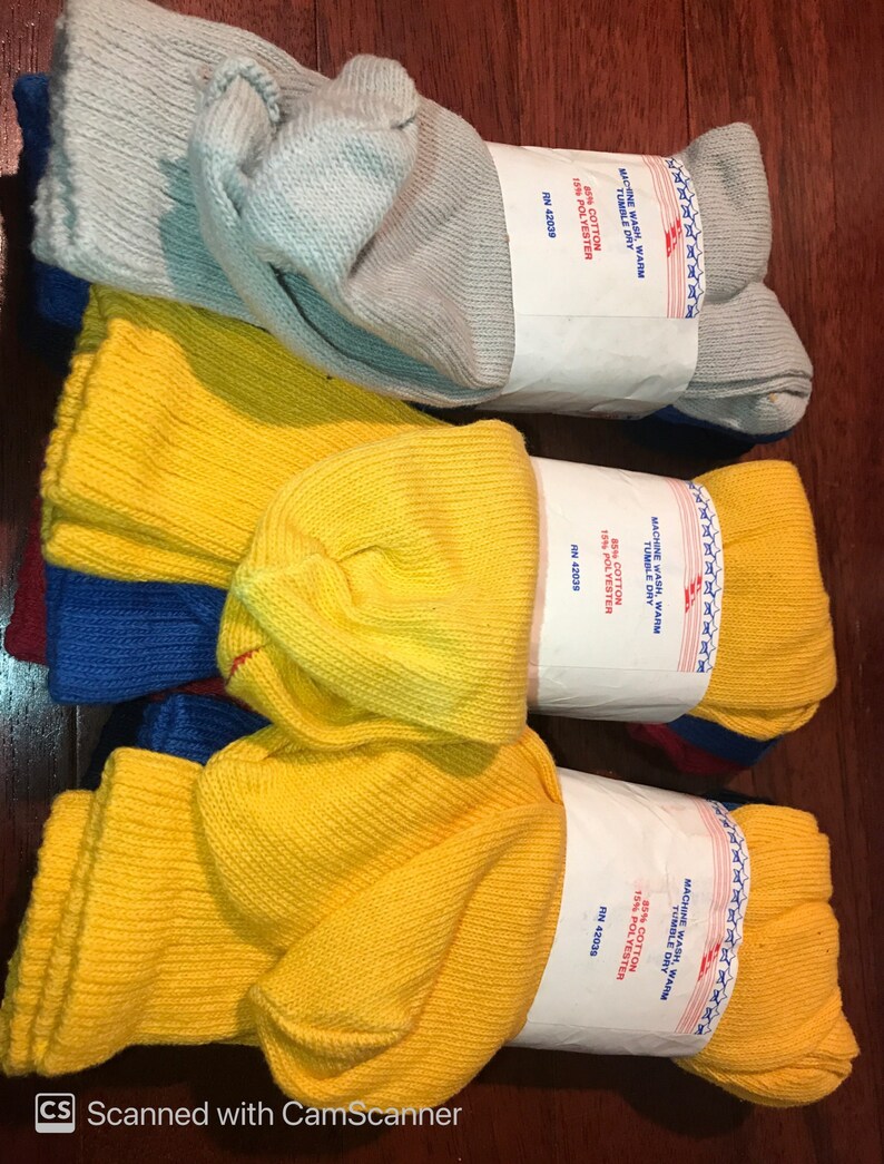 Wow 9 pair 1990/'s Vintage Crew Cotton Socks with Assorted Colors Size 10-13