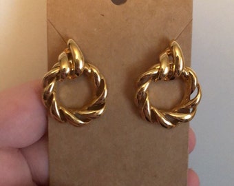 Vintage Gold Dangle Earrings