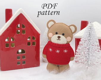 Patrón de costura de osito de peluche en PDF, osito de fieltro, osito de suéter rojo, adorno, juguete, decoración para árbol de Navidad, descarga instantánea