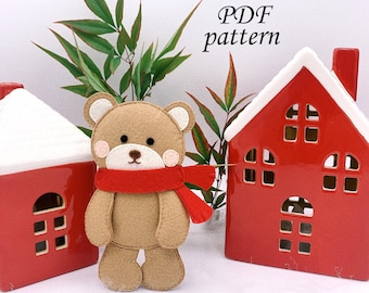 Patrón de costura de oso de peluche PDF, oso de fieltro, oso bufanda roja, adorno, juguete, decoración del árbol de Navidad, descarga instantánea