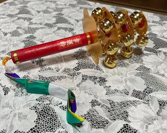 shrine maiden(Miko-san) Suzu,Lucky bell,Bell,Japanese style,Shrine Omiya Kamidana Temple Altar