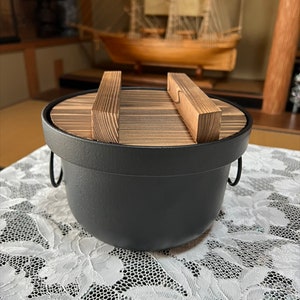Japanischer Reistopf, Reiskocher, Topf, Ironworks, 2 l, Holzdeckel, Gusseisentopf, 3 Tassen, Muttertagsgeschenk