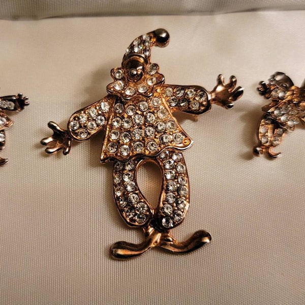 Vintage Rinestone Dancing Clown Brooch and Earrings