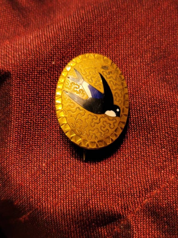 Victorian Enamel on Gilt Swallow Pin - image 3