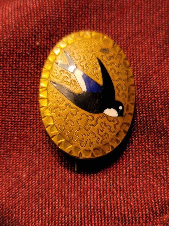 Victorian Enamel on Gilt Swallow Pin - image 1
