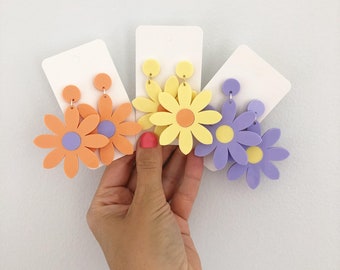 Pastel Large Daisies