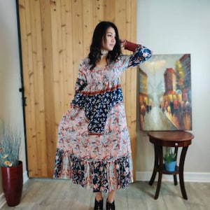 Boho dress long sleeves printed Maxi dress V-neck