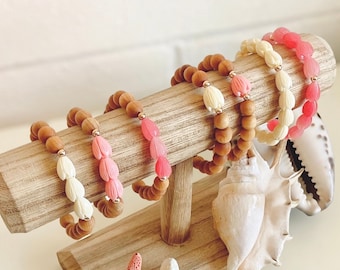 Pikake Bracelet / jasmine flower bracelet / Hawaiian bracelet / Sandalwood bracelet / 14K plated metal beads