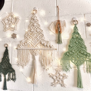 Macrame christmas tree / Macrame Xmas tree  tapestry / Boho christmas decor