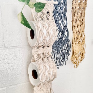 Macrame hanging toilet paper roll holder / 11 colors / Toilet paper roll storage / Macrame roll holder /Boho bathroom accessories