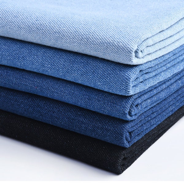 Schwerer blauer Jeansstoff, gewaschener Jeansstoff, Baumwoll-Denim, Jeansstoff, Bekleidungsstoff, Nähen, schwerer Denim, halber Meter