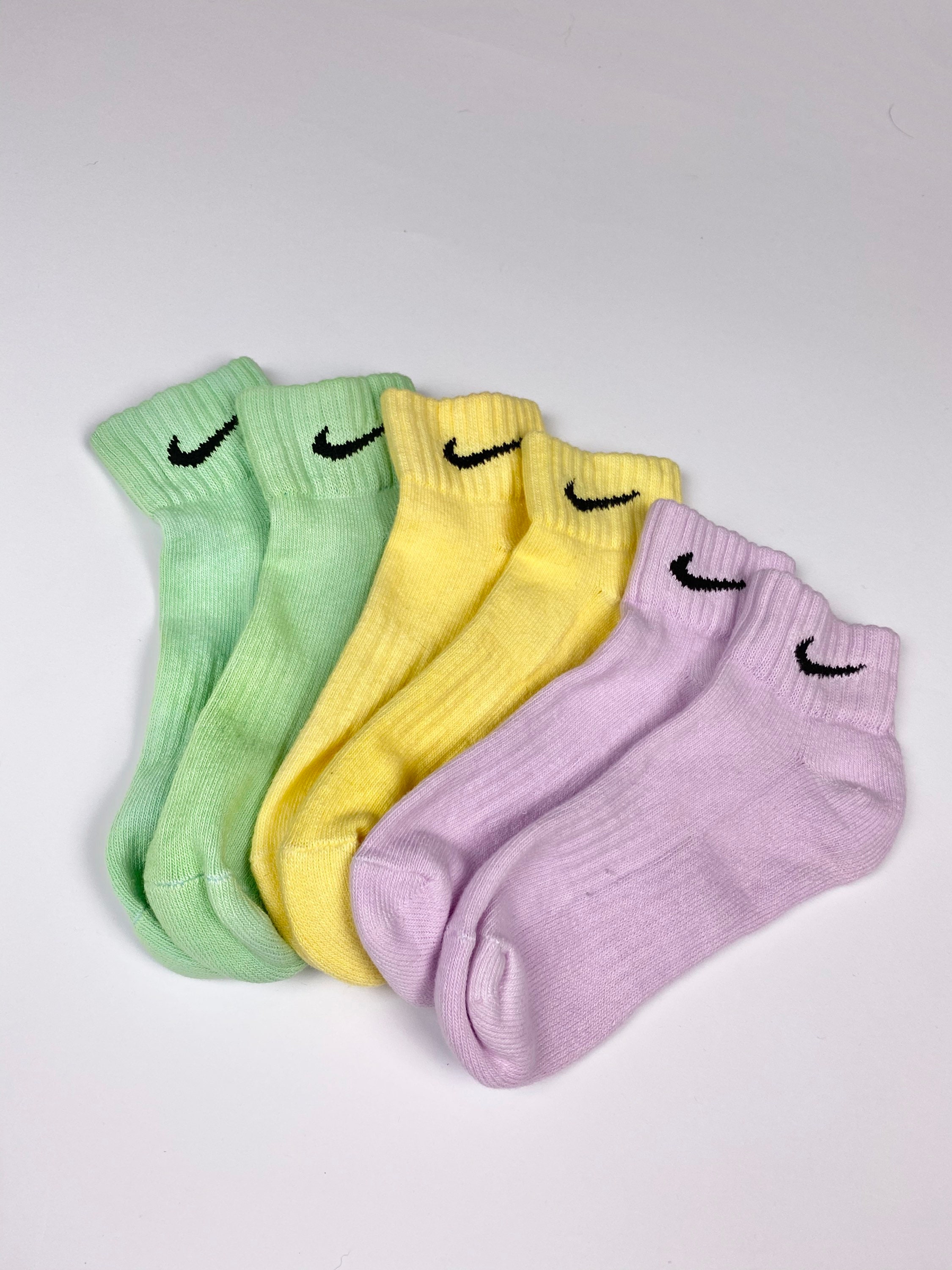 tubo bofetada Caligrafía Nike Calcetines Colorful Pastel Colores 3 Pack - Etsy España