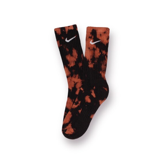 nike black and orange socks