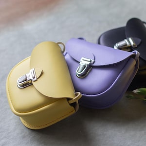 Kompakte und trendige Naturledertasche für Kinder