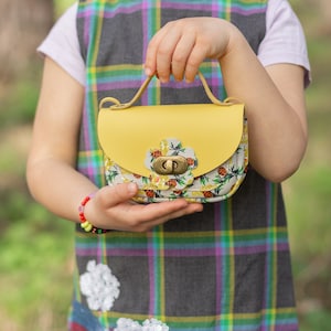 Petit sac à main en cuir avec fleurs pour tout-petits pour fille