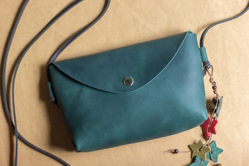 Little girl bag Young lady purse Сell phone bag Emerald