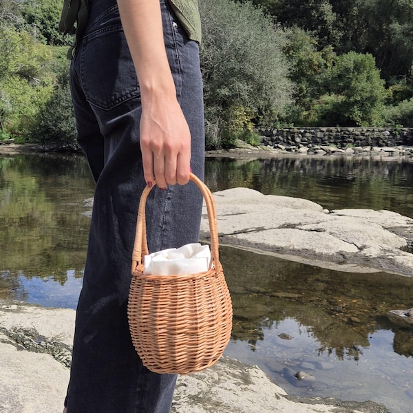 Rieten emmertas / rieten tas / geweven tas / vintage mandtas / kleine handtas / zomertas / mandtasje / leuke tas / cadeau voor haar