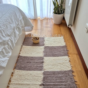 Medium Cream Taupe Rug 70x140cm/ Checkered Rug / Bedside Rug / Rag Rug / Soft Rug / Dorm Rug / Bathroom Rug / Living Room Rug / Washable Rug