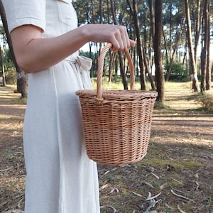Wicker Basket / Basket With Lid / Vintage Basket Bag / Wicker Handbag / Jane Birkin Basket / Wicker Bag / Summer Bag / Basket Purse