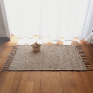 Kleiner hellbrauner Teppich / Teppich aus Baumwolle / Baumwolle / Beige / Beige / Beige / Beige / Beige / Beige / Beige / Beige-Teppich