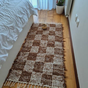 Tapis blanc brun moyen / tapis tissé à la main / tapis unique / paillasson / tapis de salle de bain / tapis recyclé / tapis moderne / tapis en coton / tapis de chevet