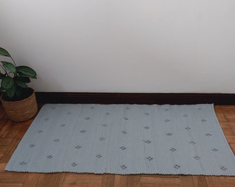 Liten grå matta / Hallmatta / Entrématta / Badrumsmatta / Sängmatta / Återvunnen bomullsmatta / Sovrumsmatta / Handgjord matta / Köksmatta / Trasmatta