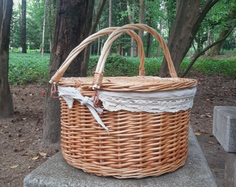 Round Picnic Basket / Wicker Picnic Basket / Picnic Basket With Lid / Antique Picnic Basket / Basket With Handle / Wicker Basket